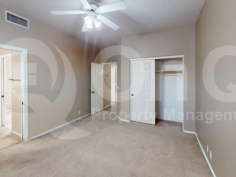 16804 S 25th Pl — Photo 14
