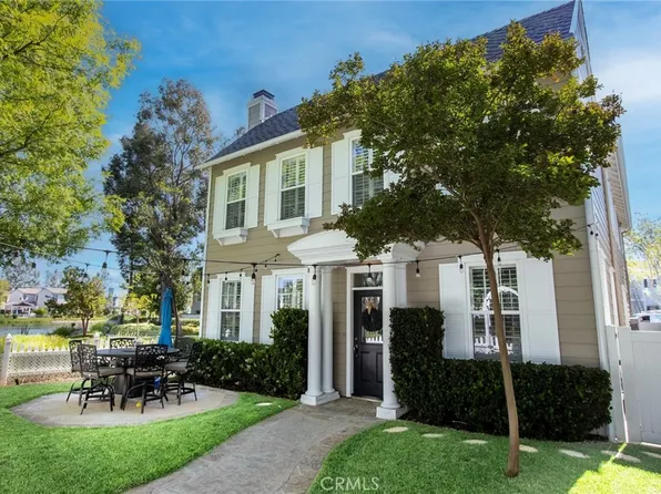 27042 Edgewater Ln, Valencia, CA 91355