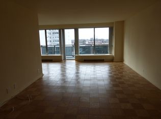 2077 Center Ave APT 10B, Fort Lee, NJ