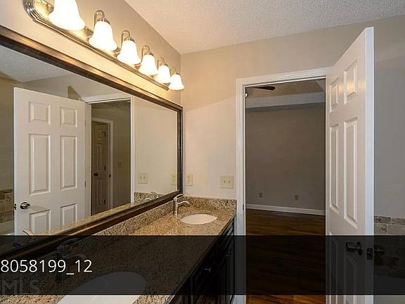4th image of 3444 Twin Village Ln