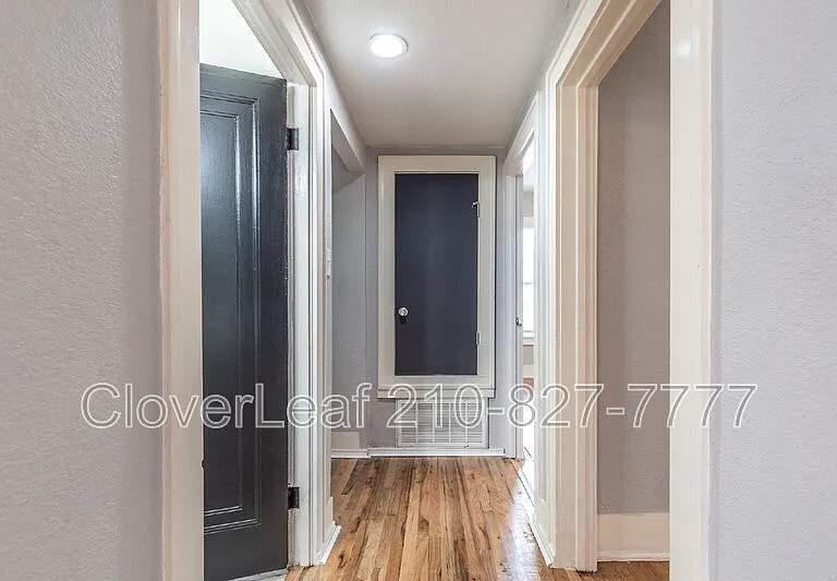 723 E Euclid Ave — Photo 11
