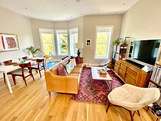Rented by Lang Realty LLC