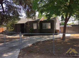 2816 Houchin Rd, Bakersfield, CA 93304