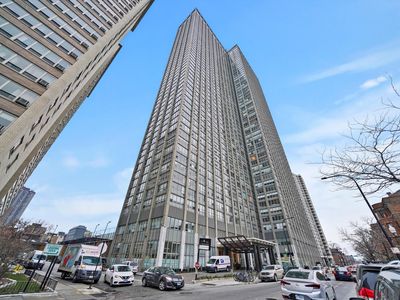 655 W Irving Park Rd APT 3211, Chicago, IL, 60613
