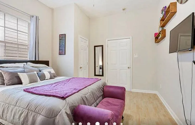 632 S Rendon St — Photo 8