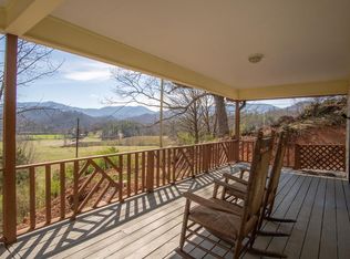 1811 Crawford Rd, Franklin, NC 28734