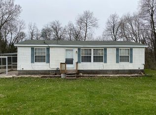 1218 E Ridge Dr, Brooklyn, IA 52211