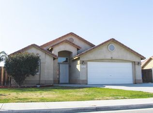 8709 Domingo St, Bakersfield, CA