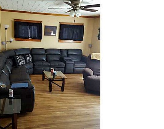 2nd image of 381 Warner Ave