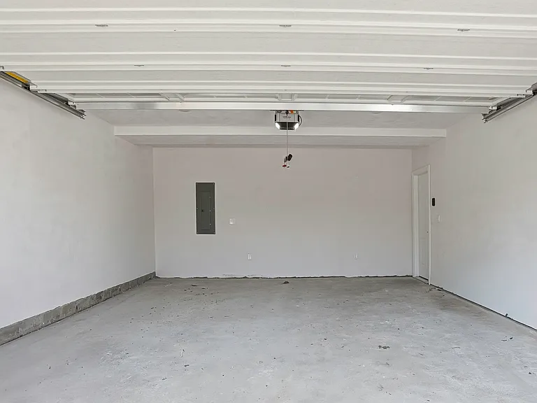20A Beaumont Rd — Photo 34