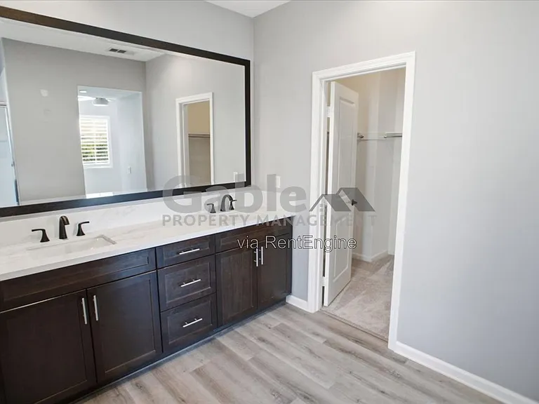 21885 Propello Dr — Photo 16