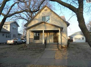 705 N Ash St, McPherson, KS 67460