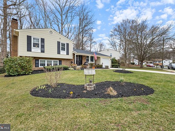2nd image of 12077 Willowood Dr