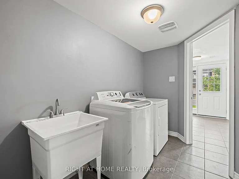 403 Gerardia Ln — Photo 6