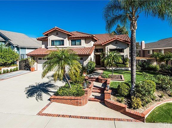 2nd image of 948 Summitridge Dr