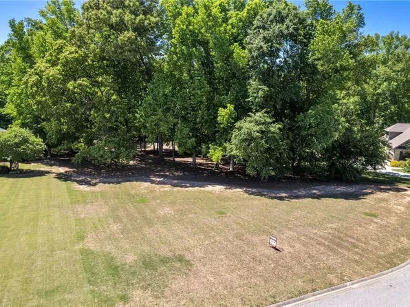 109 Muscadine Ln, Piedmont, SC 29673