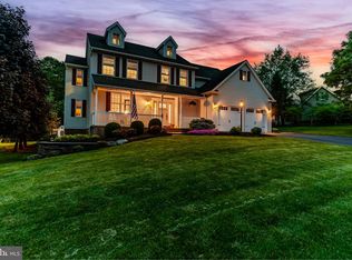 31 Silver Maple Dr, Boiling Springs, PA 17007