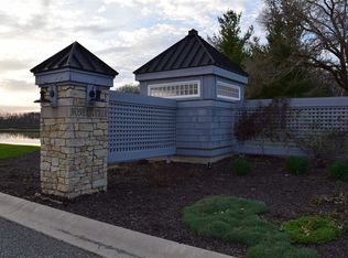 17719 Blackberry Pass, Spencerville, IN 46788