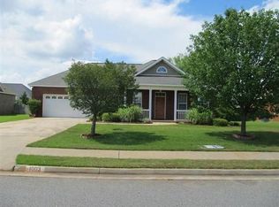 1003 Loudon Hill Dr, Warner Robins, GA 31088