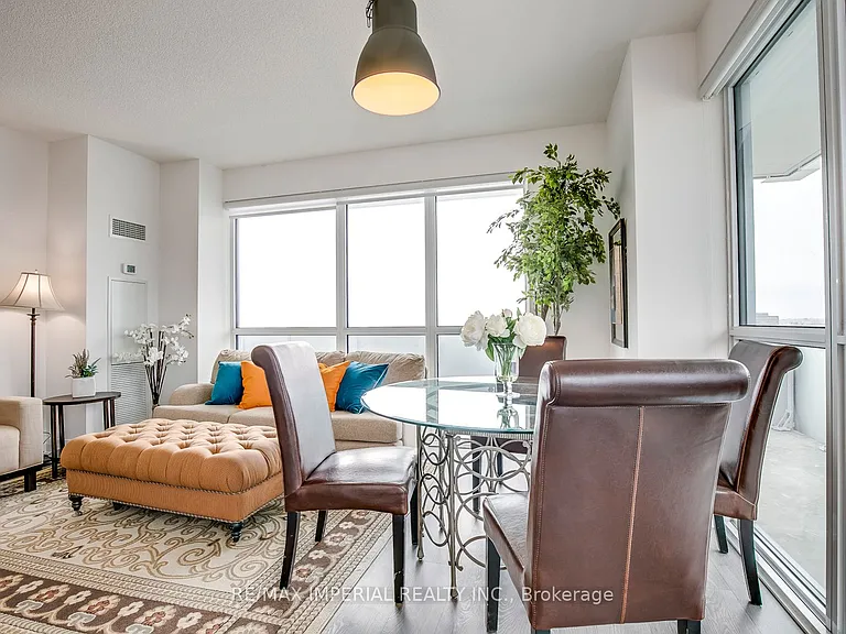 65 Speers Rd #711 — Photo 10