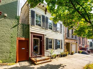 213 Lancaster St, Albany, NY 12210