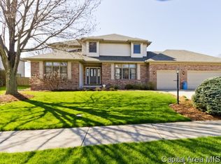 2700 Hastings Rd, Chatham, IL 62629
