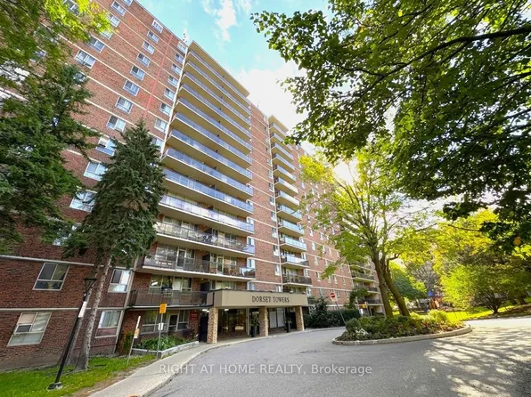 1950 Kennedy Rd #711, Toronto, ON M1P 4S9
