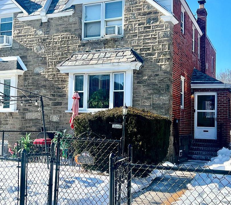 1st image of 1239 E Cardeza St