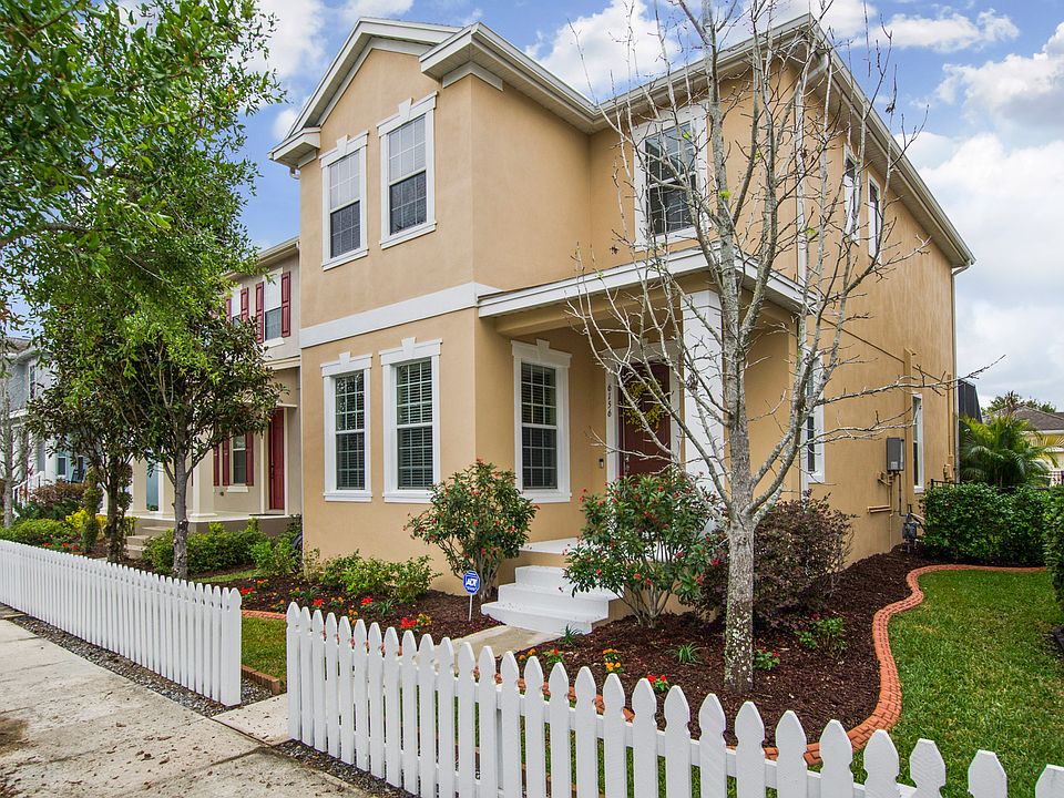 Charming in Winthrop Village