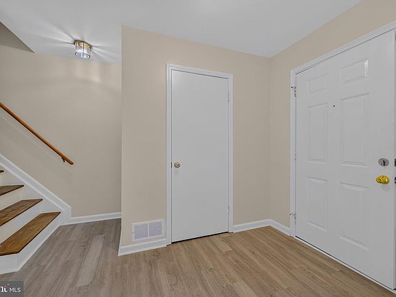 3rd image of 65 W Chestnut St