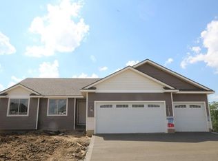 1330 S 6th St, Adel, IA 50003