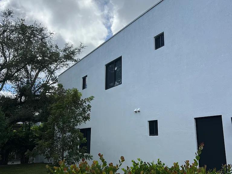 yard to the side of the town home - corner unit