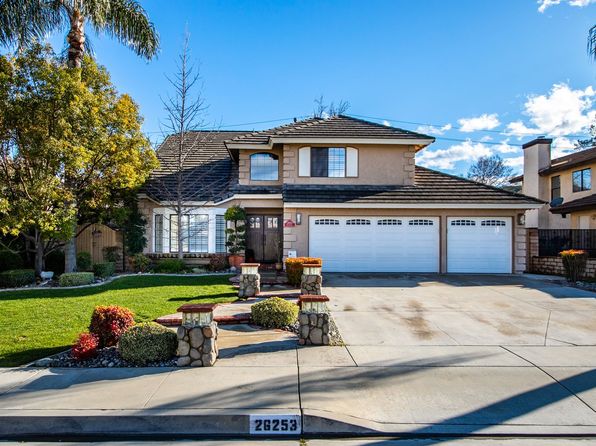 26253 Cresthaven Ct