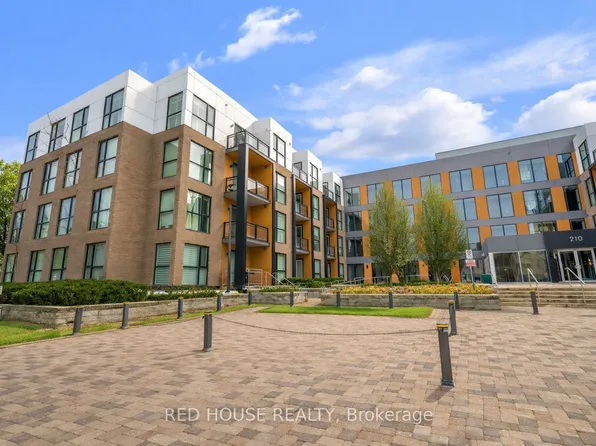 210 Sabina Dr, Oakville, ON