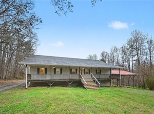 2811 Charley Ln, Burlington, NC 27215