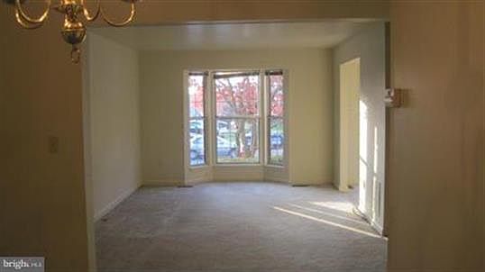 1st image of 1847 Glendale Ln
