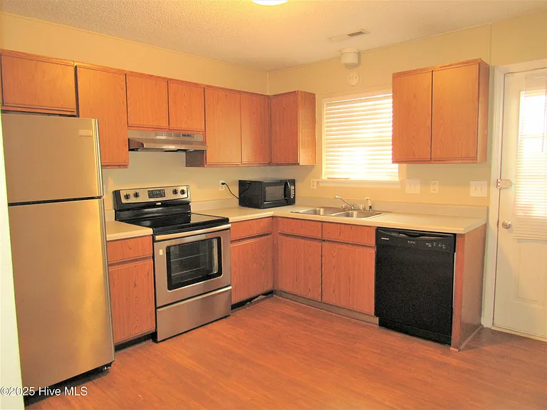 108 Glenside Ct — Photo 7