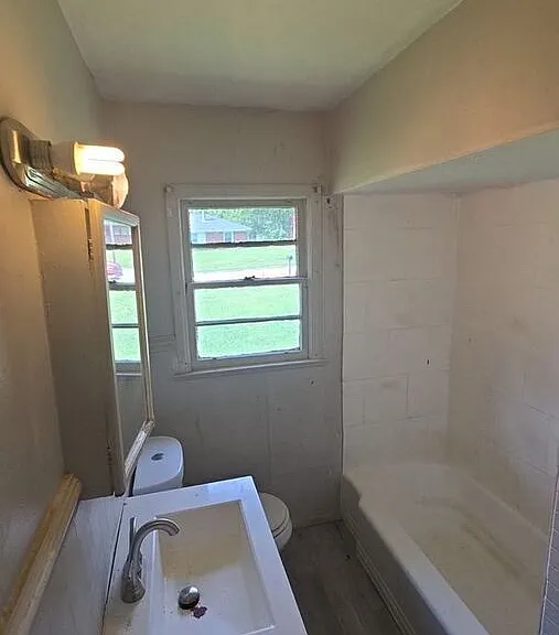 1228 E Audubon Rd — Photo 24