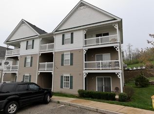 1125 Arbor Creek Dr APT 1B, Saint Louis, MO 63122