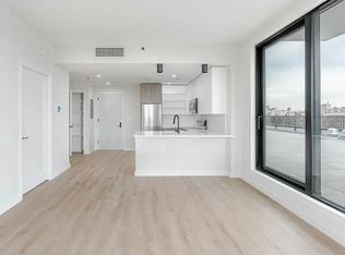 36-10 31st St #3B, Astoria, NY 11106