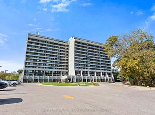 92 Church St S #1110, Ajax, ON L1S 6B4