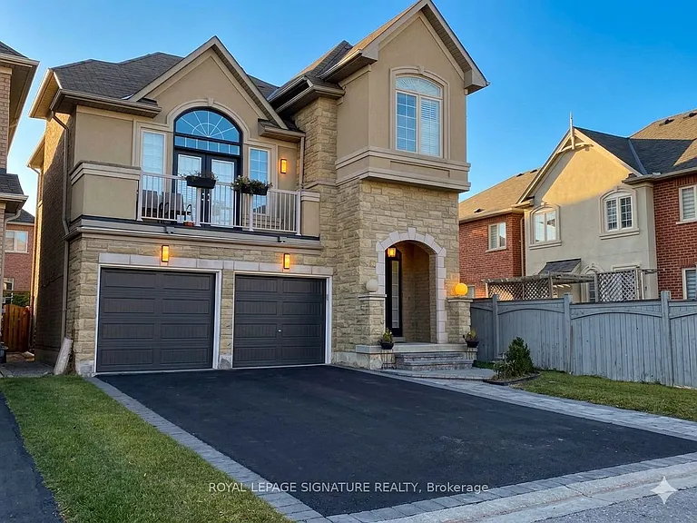 22 Vandervoort Dr — Photo 1