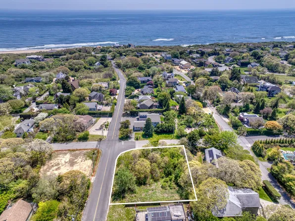 30 Lincoln Rd, Montauk, NY 11954