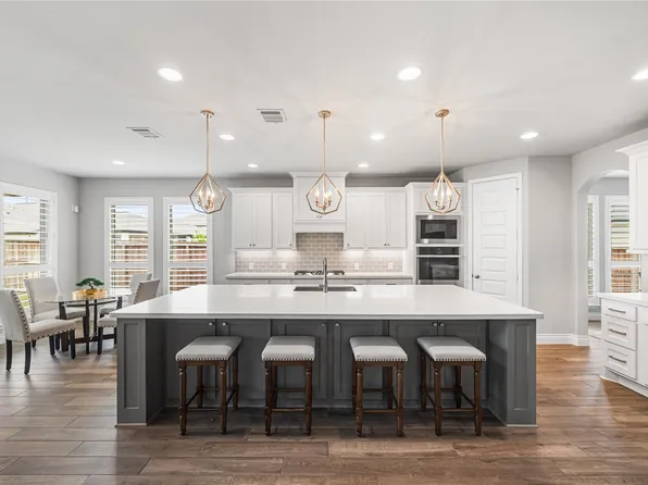 4505 Woodland Bend Ct, Spring, TX 77386
