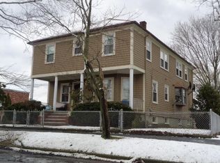 186 Mount Hope Ave APT 2, Bristol, RI 02809