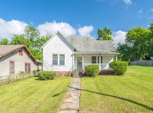2425 Jefferson Ave, Knoxville, TN 37917