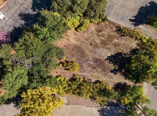 350 Park Marina Cir, Redding, CA 96001