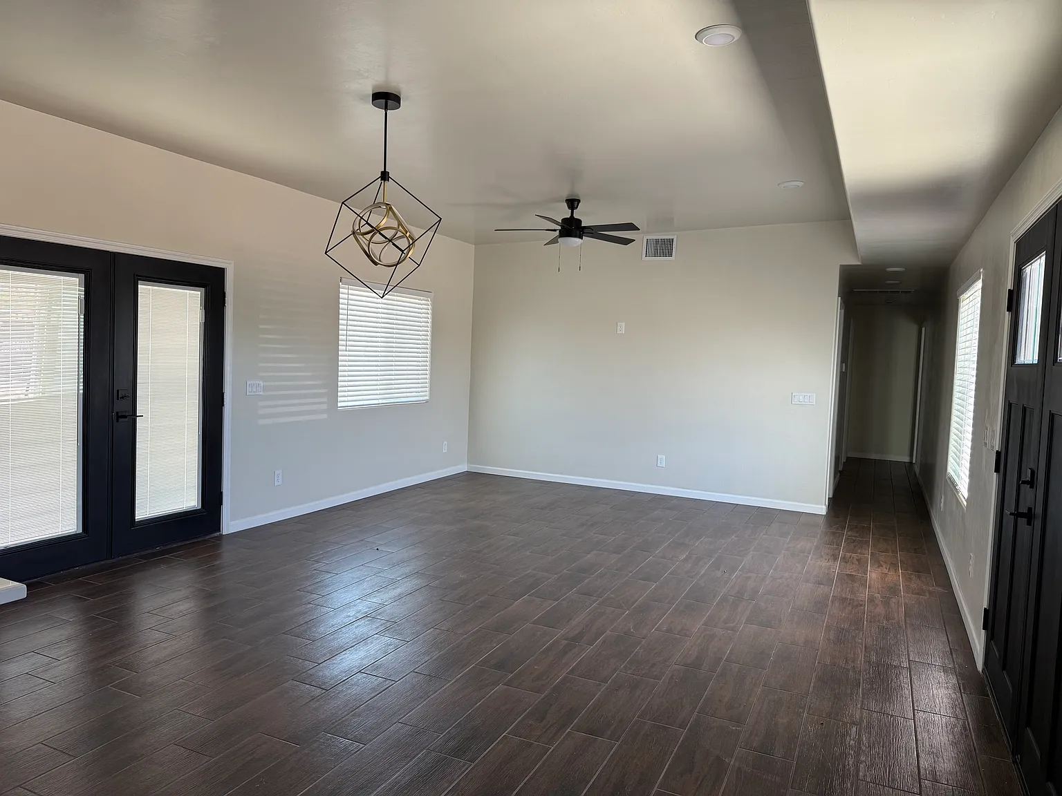 3 bed, 1500 sqft, $1,950 — Photo 3