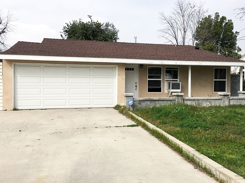 2nd image of 10539 Yarmouth Ave