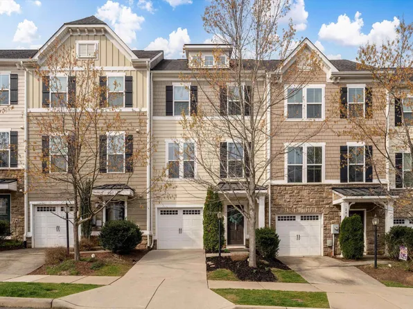 239 Pebble Beach Ct, Charlottesville, VA 22901